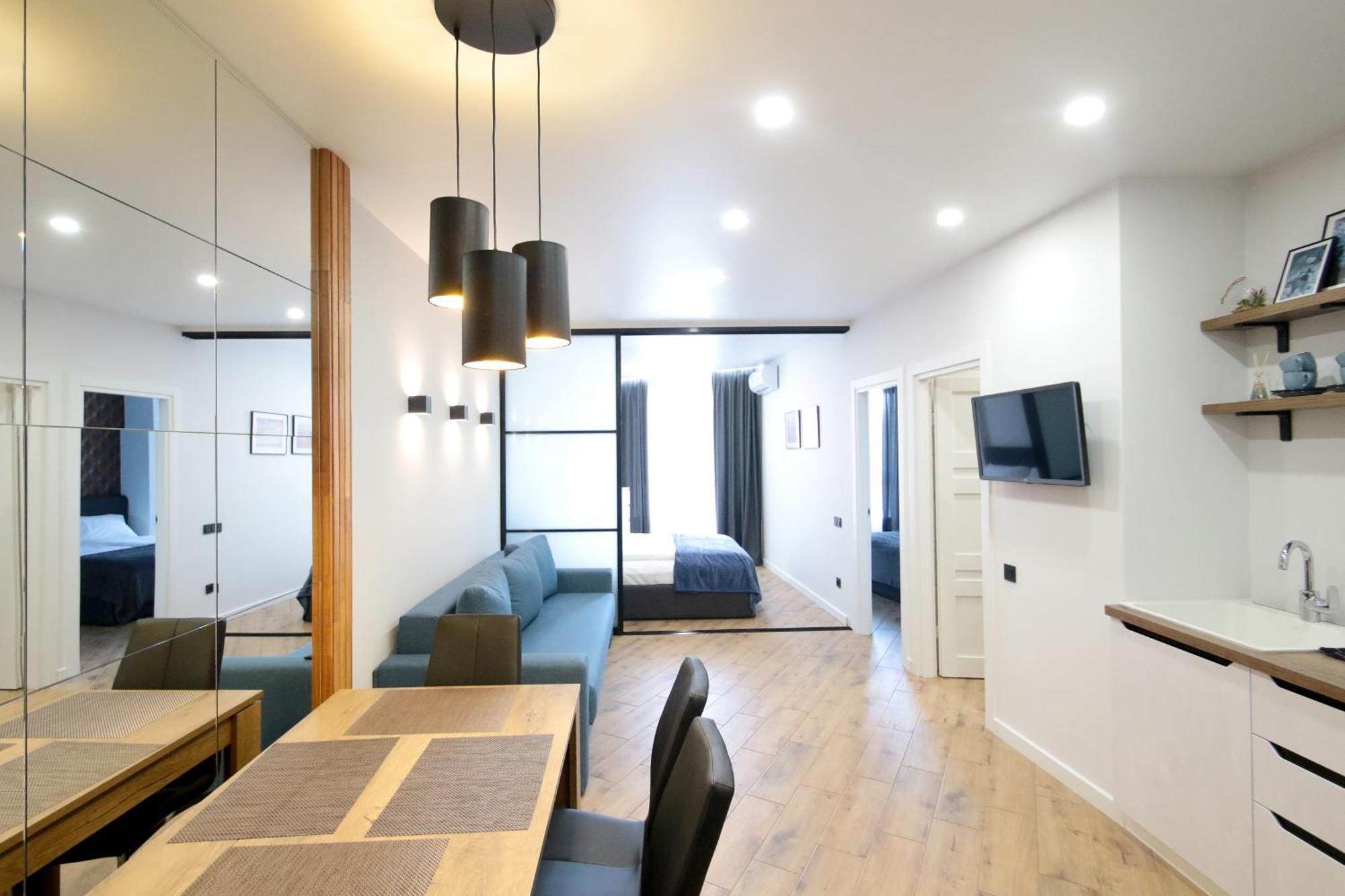 Power Supply Apartment